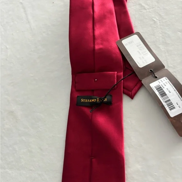 Stefano Ricci Vibrant Red Silk Tie - Picture 3 of 3